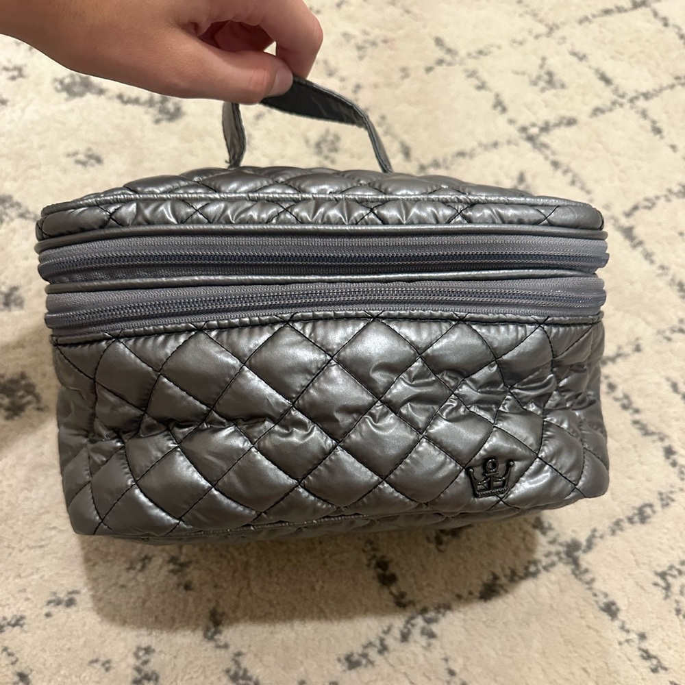 Oliver Thomas Makeup Bag